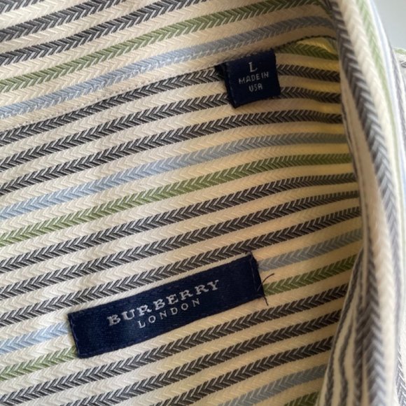 Vintage Men's Burberry Button-down - Picture 3 of 4